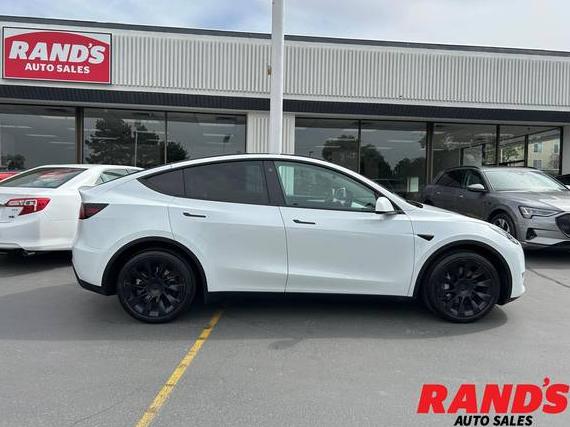 TESLA MODEL Y 2023 7SAYGDEE3PF607972 image TESLA MODEL Y 2023 7SAYGDEE3PF607972 image